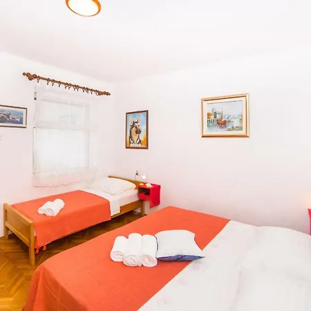 Malora Apartmán *
