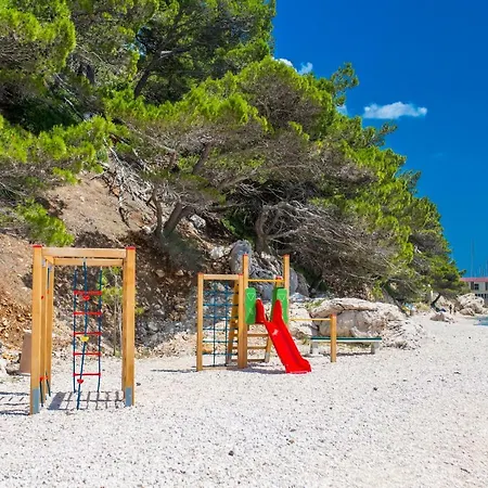 Malora Apartmán Krvavica